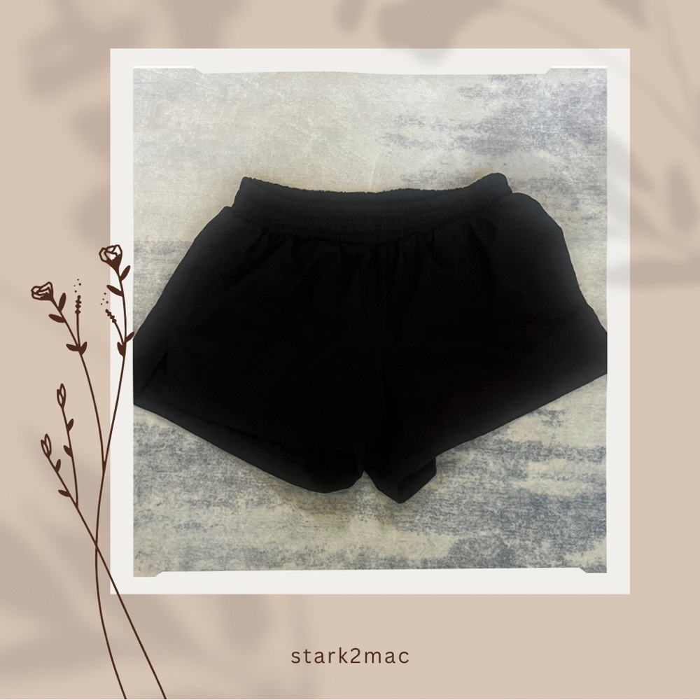 (064)Old Navy Kids Black Shorts